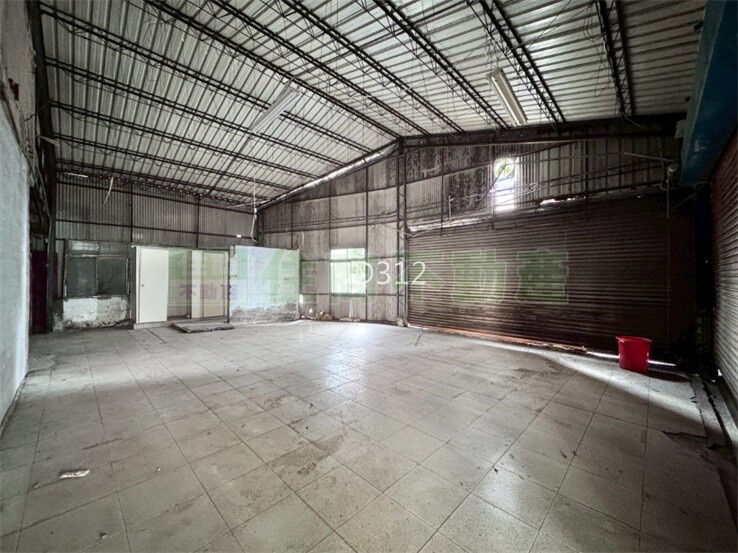 小東路大面寬角窗店面出租