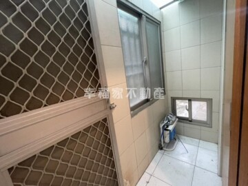 (租)近南一中四房樓中樓平車 - Image 1