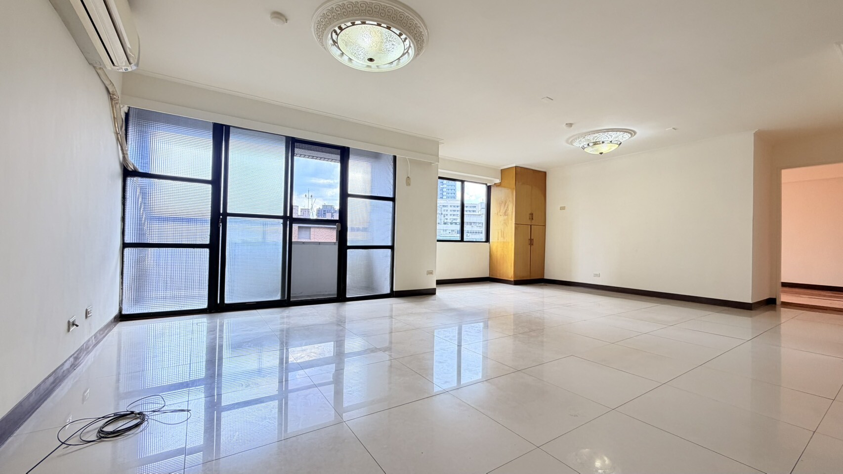 林森北路春暉景觀3改2房