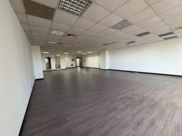 交通便利辦公室出租|近南科園區&高速公路 - Image 1