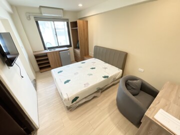 東海可貓咪✨流理台✨陽台獨洗✨雙租補✨室內機車位 - Image 1