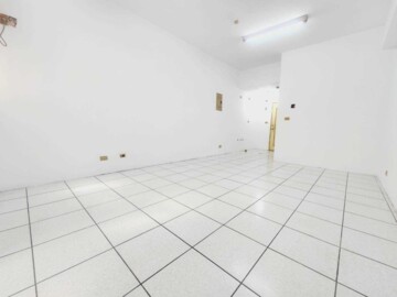 樂屋_名第大廈待售房屋 名第大廈待售房屋