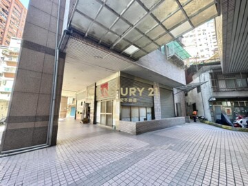 理想角間金店面 - Image 1