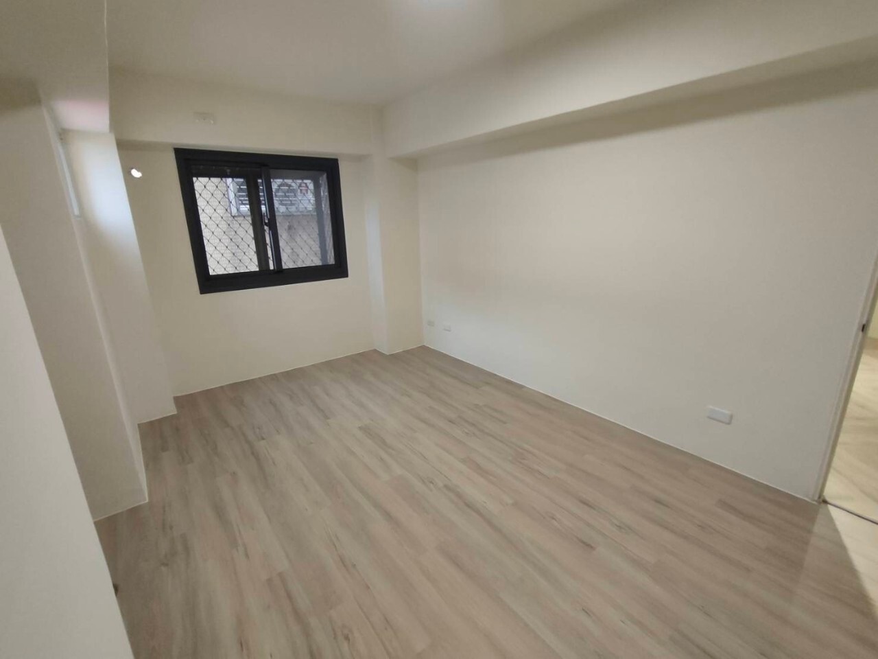 樂屋_台中市北區錦繡庭園世界待售房屋 台中市北區錦繡庭園世界待售房屋