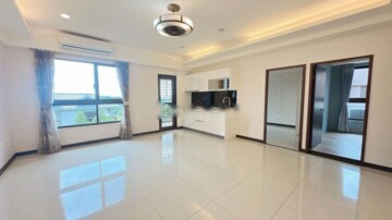 雲天大地待售房屋