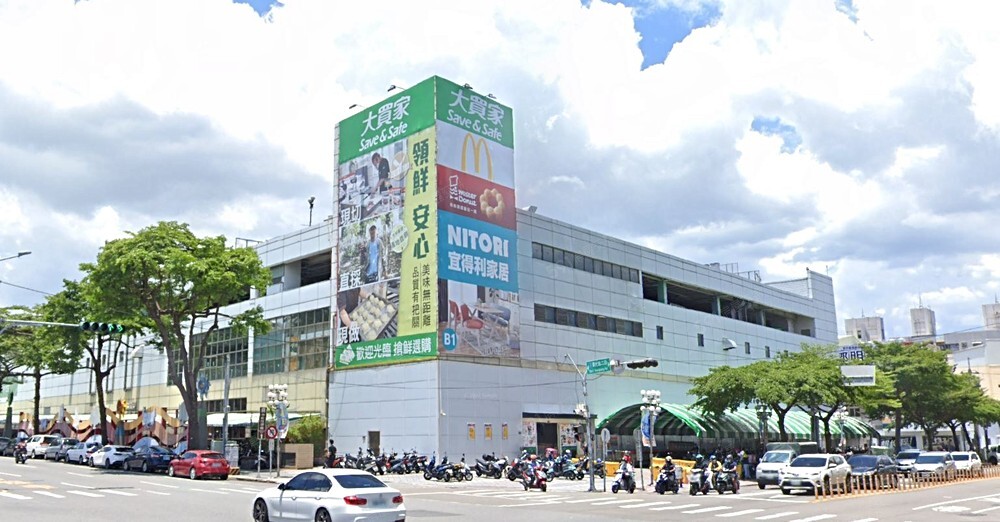 台中市大里區昂峰聚羨岱待售房屋