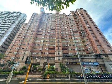 擎天大第待售房屋