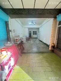 東區待售房屋