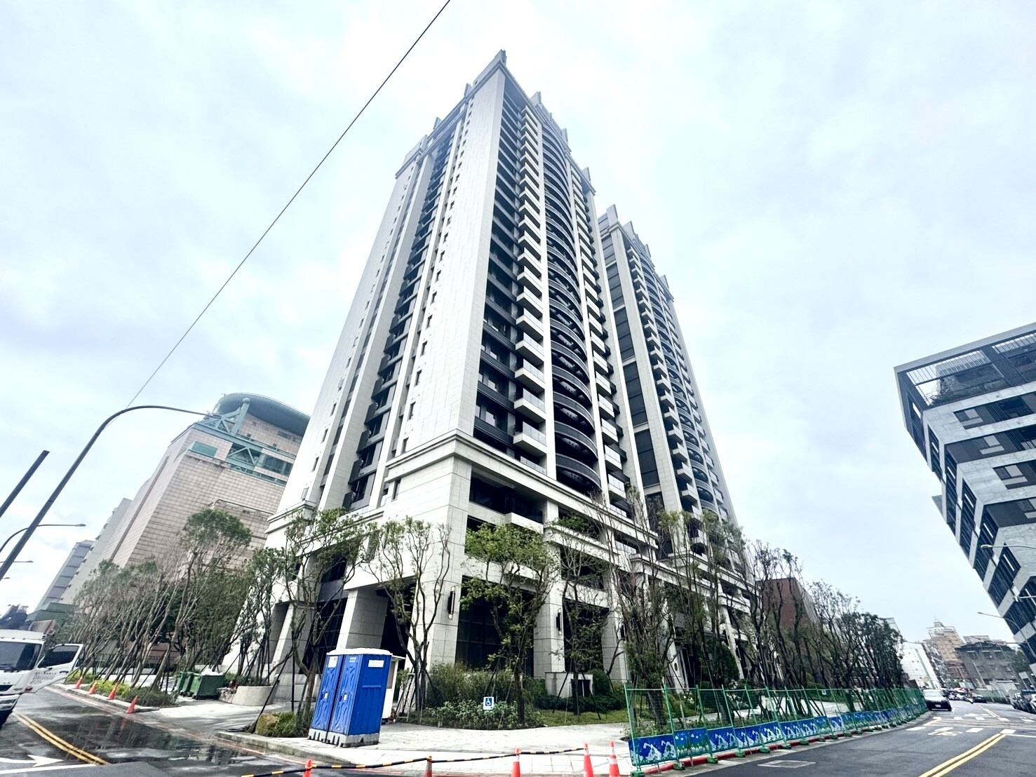 台北市南港區擎天森林待售房屋