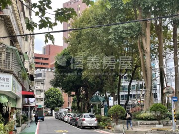 敦化賓士大廈待售房屋