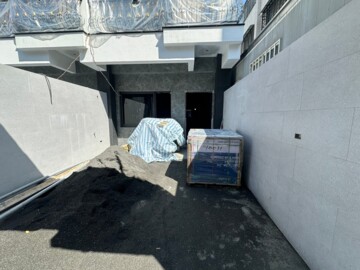 富達安龍中街透天待售房屋