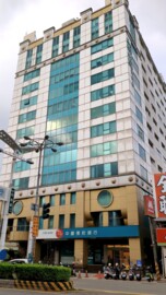 屏東市區中信商辦大樓 租金 - Image 1