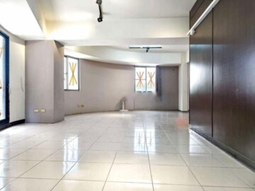 第一家庭待售房屋