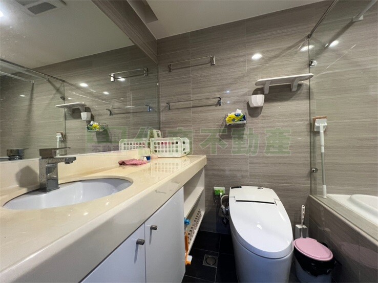 經國CITY2＋1房車