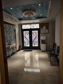 辰廷雷中街透天待售房屋