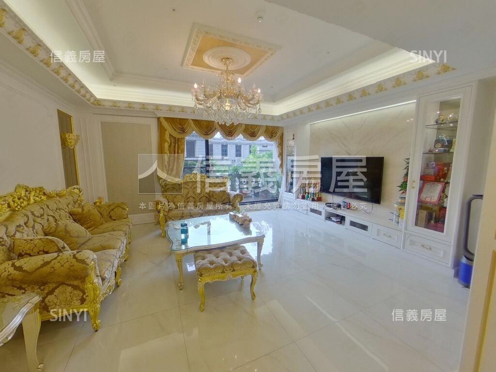 葛里法五世裝潢露臺戶