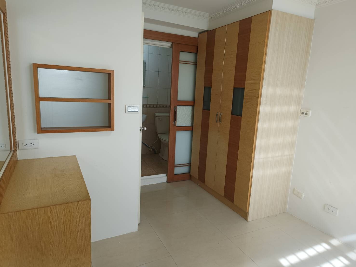 樂屋_台南市永康區凡爾賽宮待售房屋 台南市永康區凡爾賽宮待售房屋