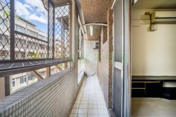 杜邦雲漢廣場大廈待售房屋