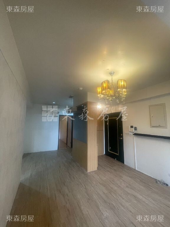 A13(管)小金雞報喜邊間三房