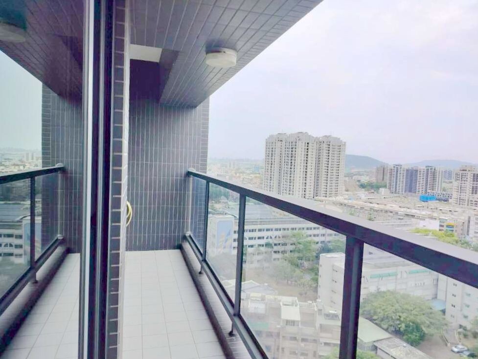 樂屋_高雄市楠梓區豐花園待售房屋 高雄市楠梓區豐花園待售房屋