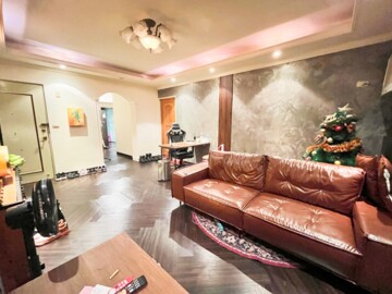 塵世情待售房屋