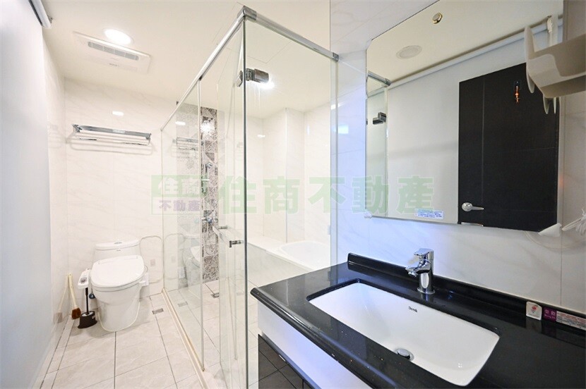 樂屋_台中市西屯區DUA逢甲/夢想特區待售房屋 台中市西屯區DUA逢甲/夢想特區待售房屋