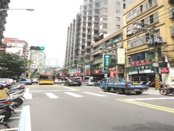 極上之湯待售房屋