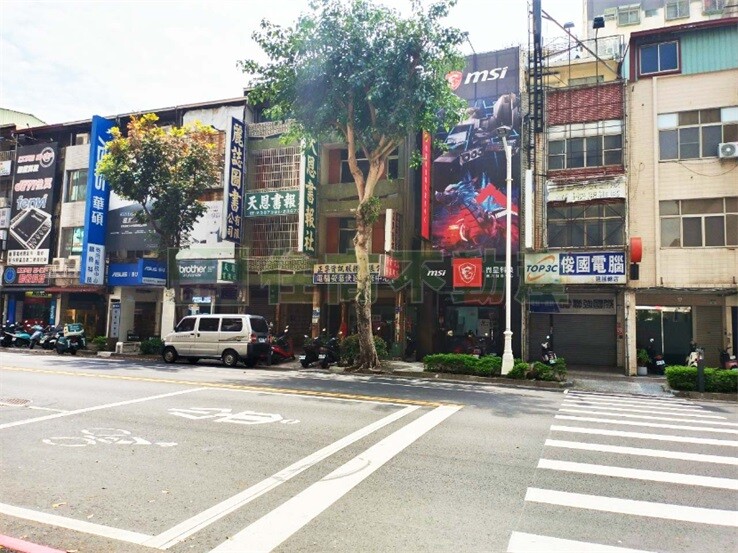 站前建國路電梯透天