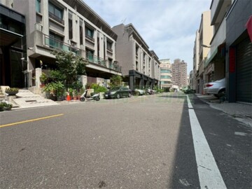 至善人文透天區待售房屋