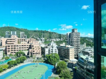 雲天待售房屋