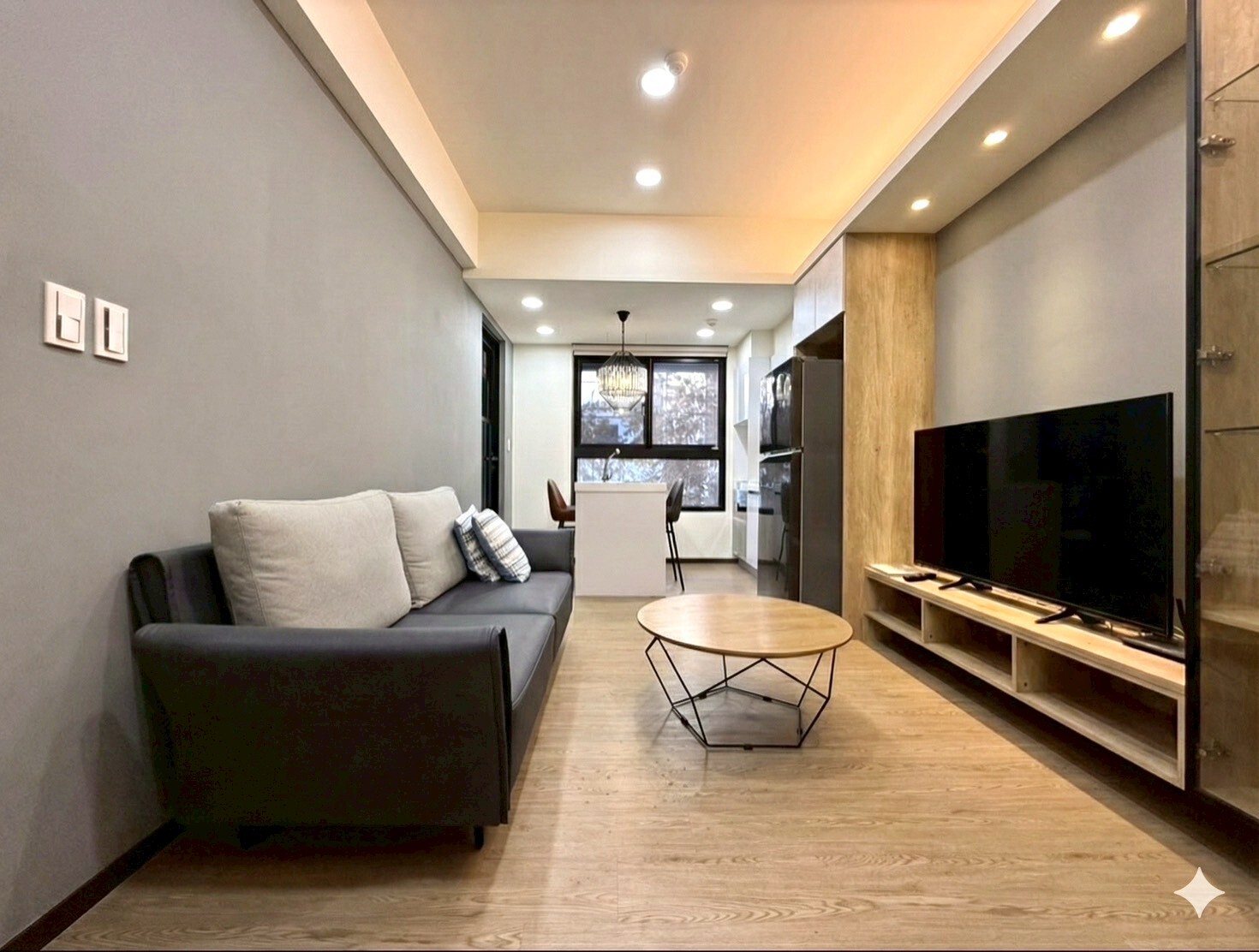  ✨【中路重劃區少見邊間釋出】市政潤隆輕屋齡✨