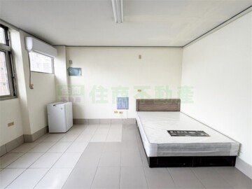 仁愛路大套房 - Image 1