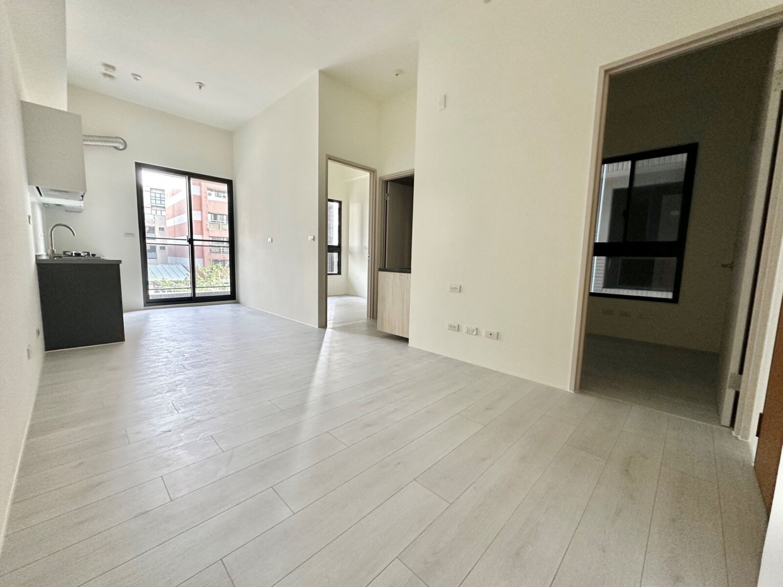 南區 藍圖講義 全新兩房平車