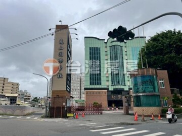 南台比佛利待售房屋
