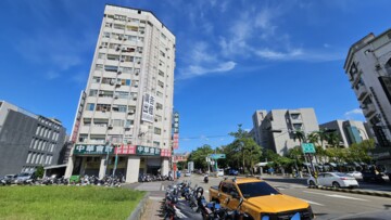 老爺大廈待售房屋