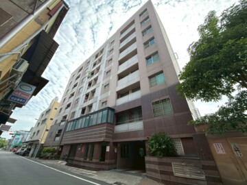 利威新貴待售房屋