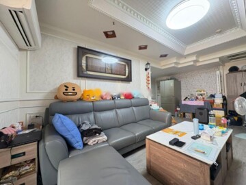 巴賽隆納大廈待售房屋