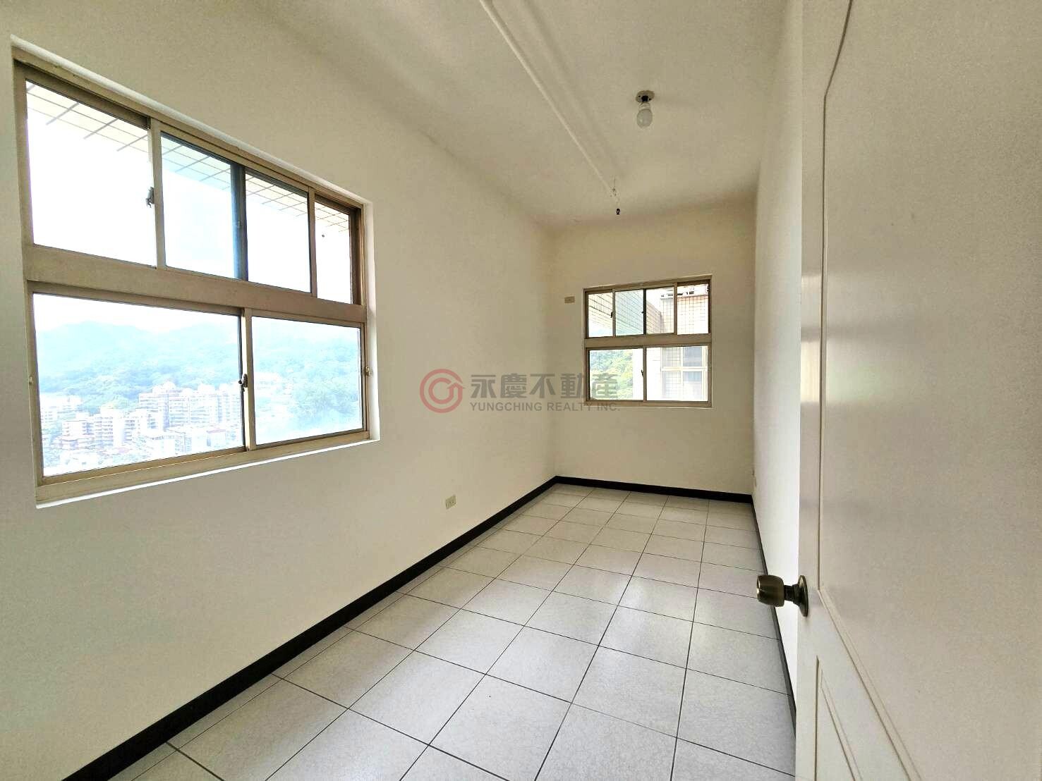 新北市樹林區凱旋門待售房屋