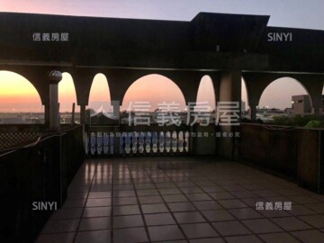 傑出家庭待售房屋
