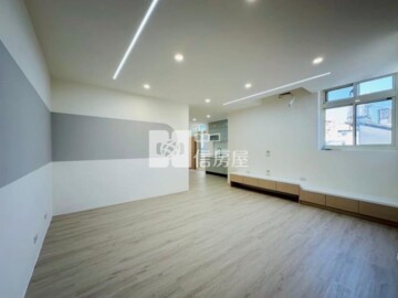 依莎城堡待售房屋