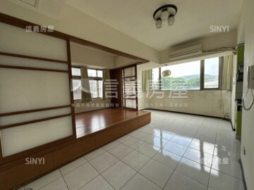 名峰天下待售房屋