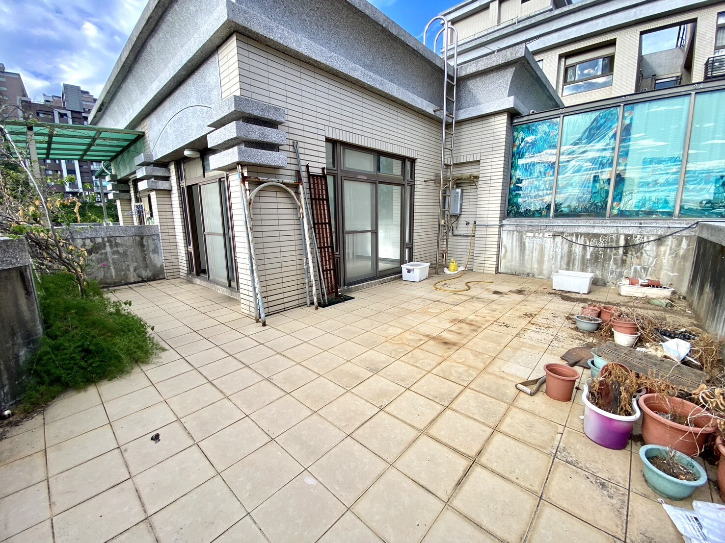 新北市淡水區法國別墅待售房屋