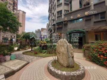 城堡花園待售房屋