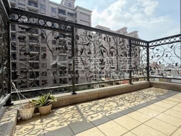 新文華鉑金館待售房屋