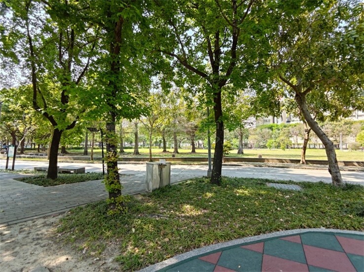 樂屋_台北市中山區康寧華廈待售房屋 台北市中山區康寧華廈待售房屋