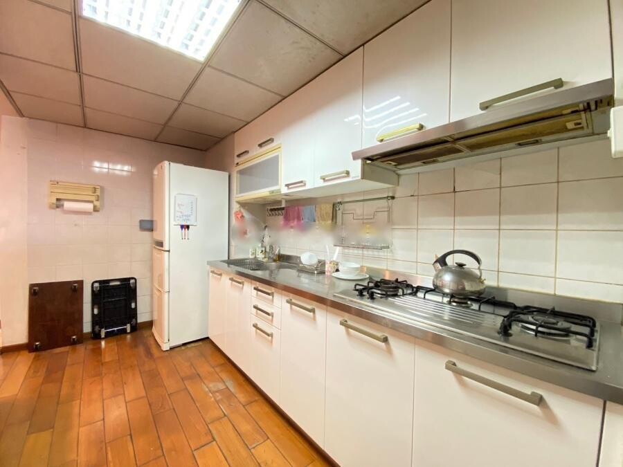 樂屋_台中市南屯區海德堡藝術廣場待售房屋 台中市南屯區海德堡藝術廣場待售房屋