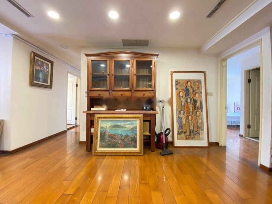 樂屋_台中市南屯區海德堡藝術廣場待售房屋 台中市南屯區海德堡藝術廣場待售房屋