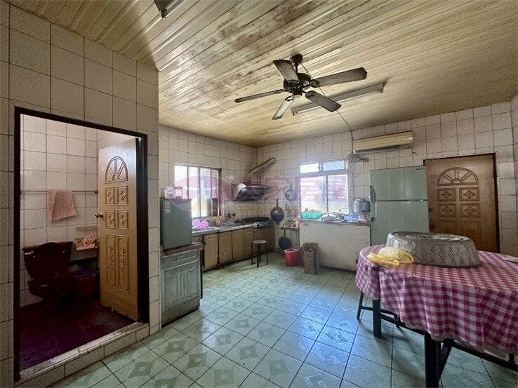 正氣北大地坪店面