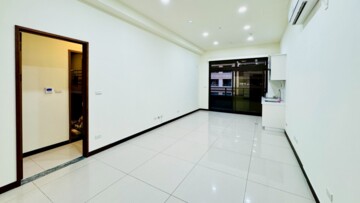 國際金融雙星待售房屋