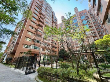 公園錄待售房屋